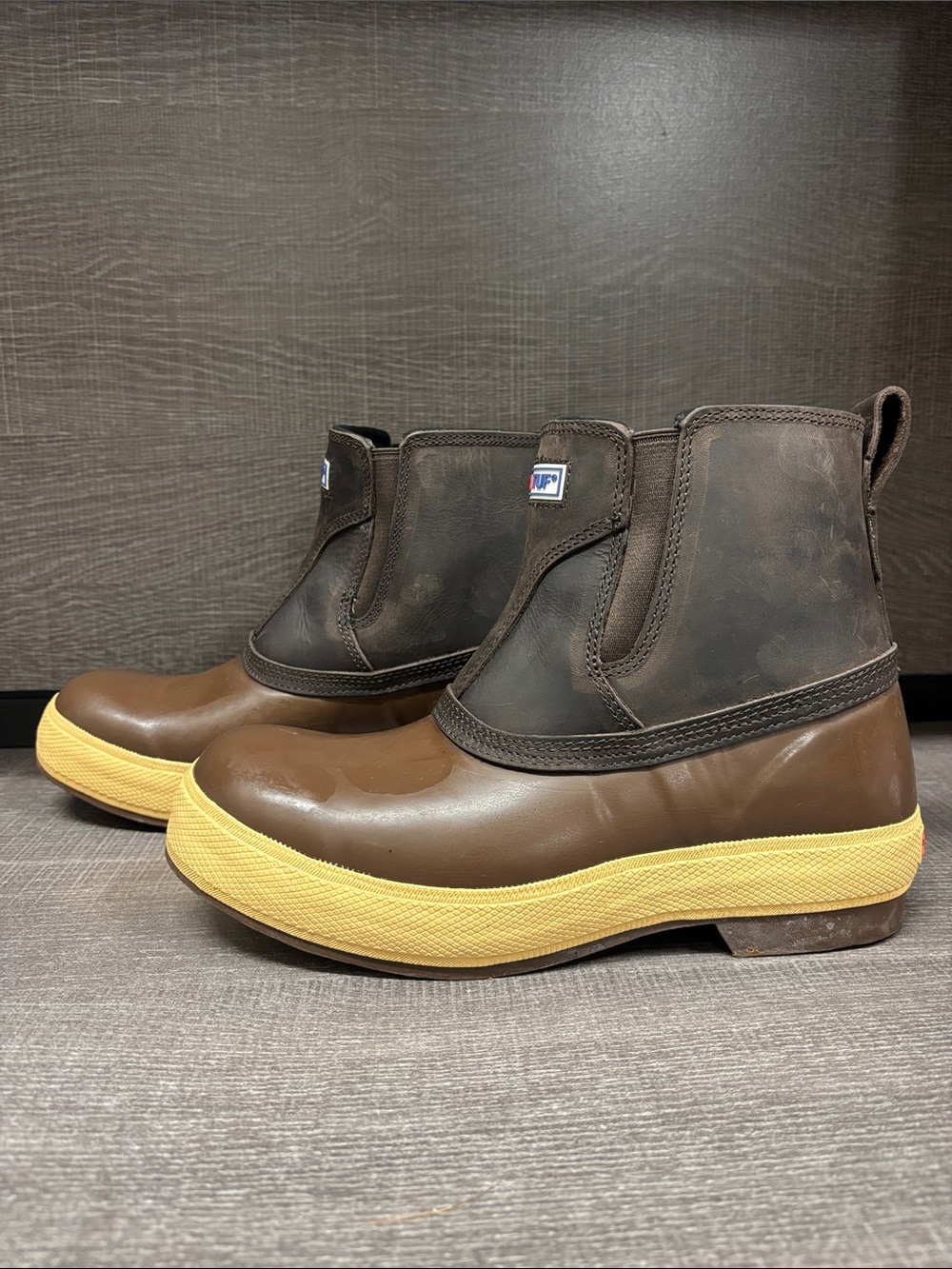 Men's Xtratuf 6" Legacy Chelsea Boot (Brown) - Size 8